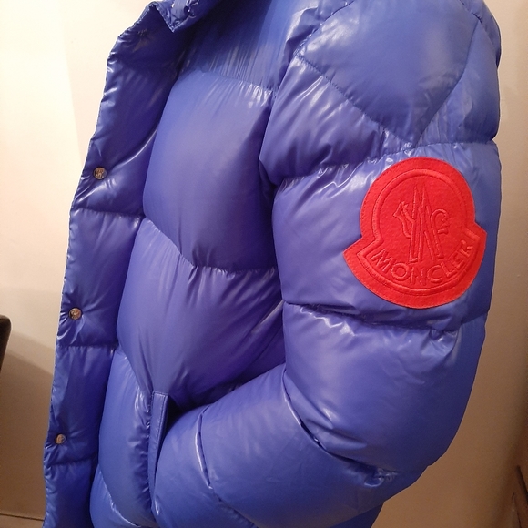 Moncler Men's Winter Jacket - Picture 3 of 8
